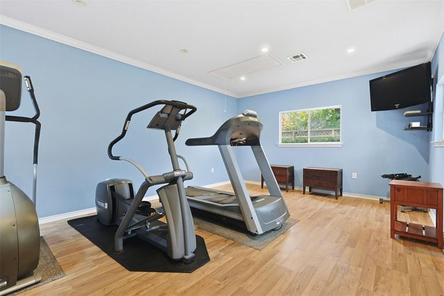 8615 Haven Woods Way, Tomball, TX 77375