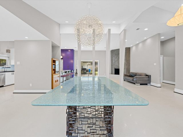 5603 Grape Street, Houston, TX 77096