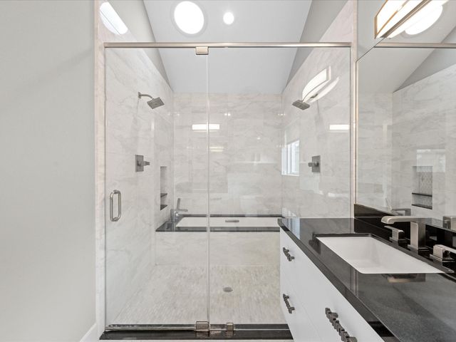 5603 Grape Street, Houston, TX 77096