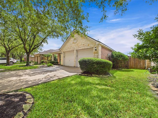 2526 Llano Springs Drive, Katy, TX 77494