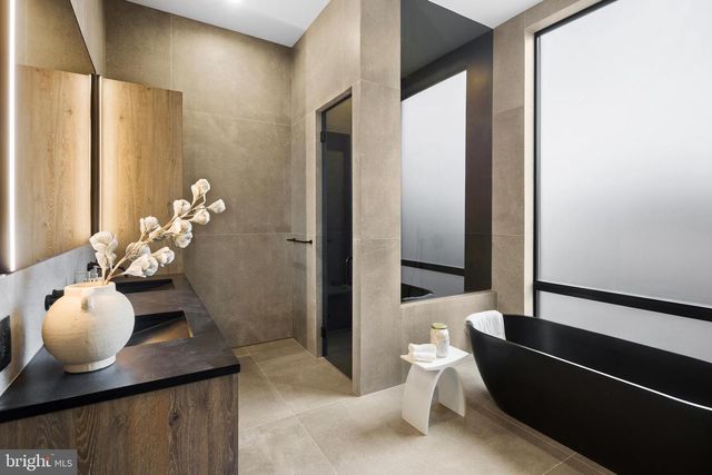 1430 KENILWORTH ST, Philadelphia, PA 19146