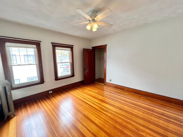 171 School St 1, Watertown, MA 02472
