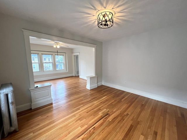171 School St 1, Watertown, MA 02472