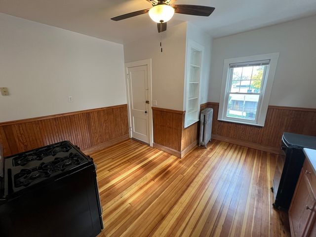 171 School St 1, Watertown, MA 02472