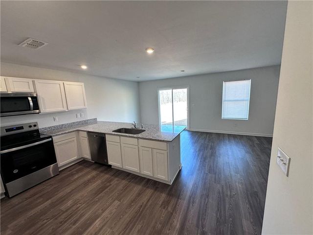 536 Pemberton Street, Euharlee, GA 30145