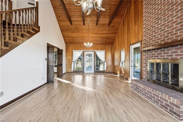 14494 Bowling Green RD, Windsor, VA 23487