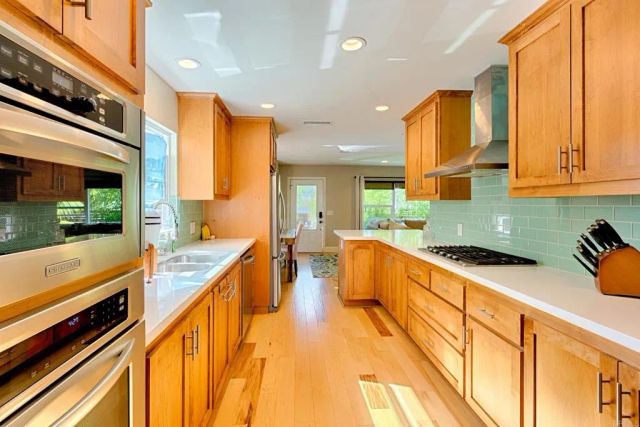 533 Bonair Way, La Jolla, CA 92037