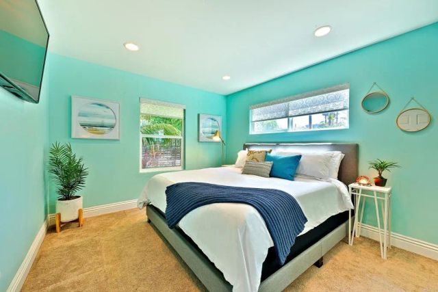 533 Bonair Way, La Jolla, CA 92037