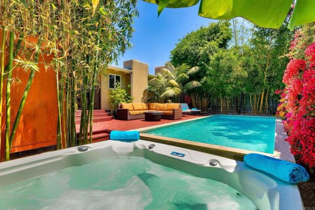 533 Bonair Way, La Jolla, CA 92037