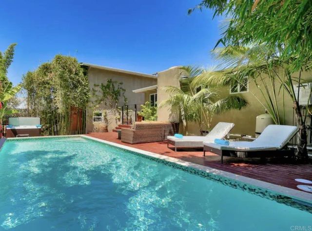 533 Bonair Way, La Jolla, CA 92037