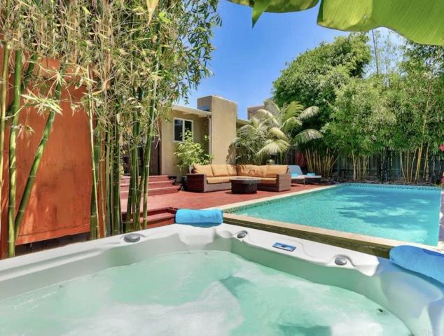 533 Bonair Way, La Jolla, CA 92037