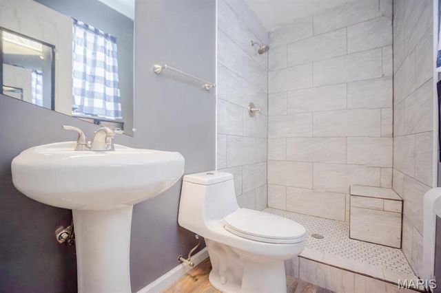 104 Chouteau Trace Parkway, Granite City, IL 62040