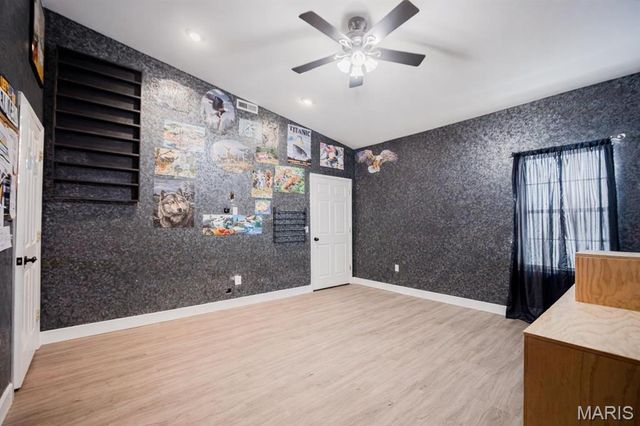 104 Chouteau Trace Parkway, Granite City, IL 62040