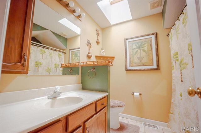 104 Chouteau Trace Parkway, Granite City, IL 62040