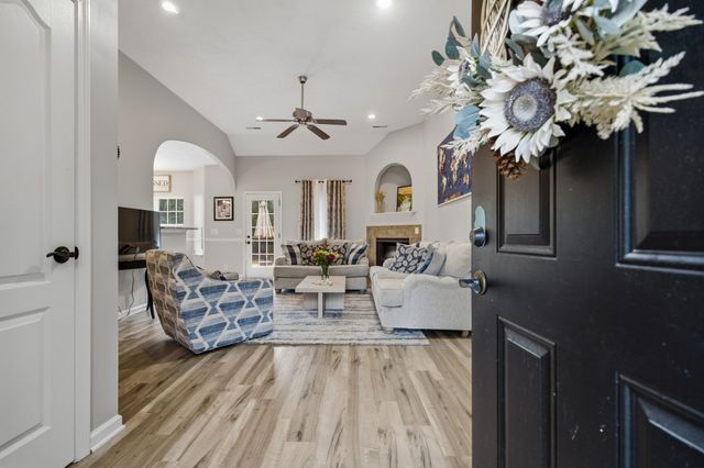 1513 Jeter Way, Murfreesboro, TN 37129