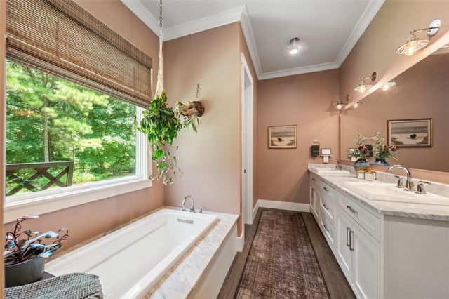 8861 Catamaran Way, Montgomery, TX 77316