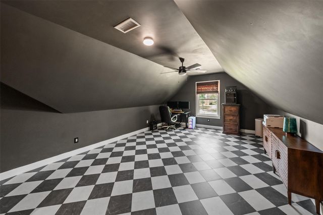 8861 Catamaran Way, Montgomery, TX 77316