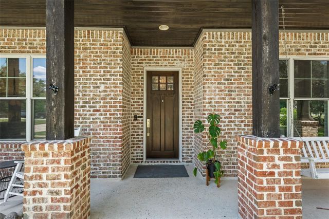 8861 Catamaran Way, Montgomery, TX 77316
