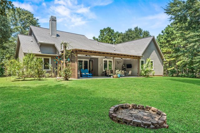 8861 Catamaran Way, Montgomery, TX 77316
