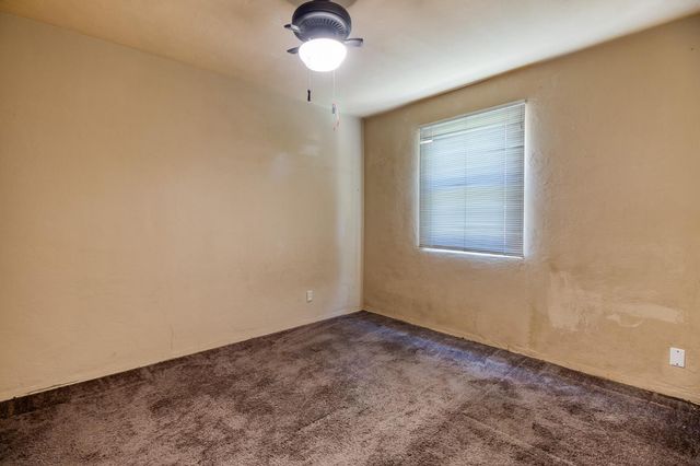 1241 Marilyn St, Modesto, CA 95350