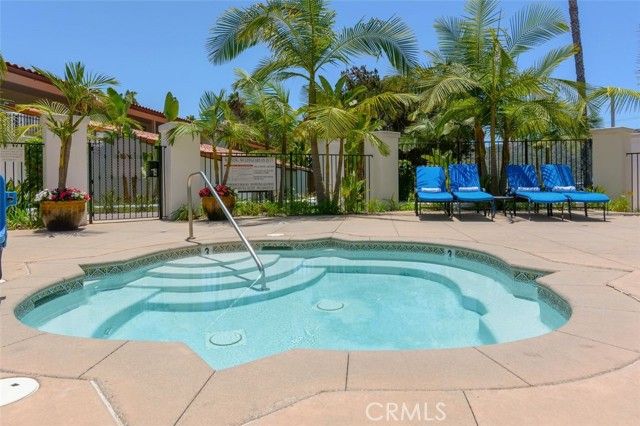 7323 Estrella De Mar Road 41, Carlsbad, CA 92009