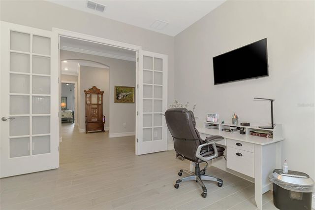 292 VILLORESI BOULEVARD, North Venice, FL 34275