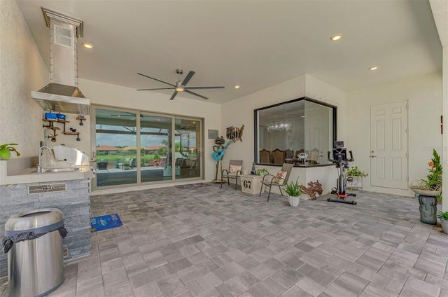 292 VILLORESI BOULEVARD, North Venice, FL 34275