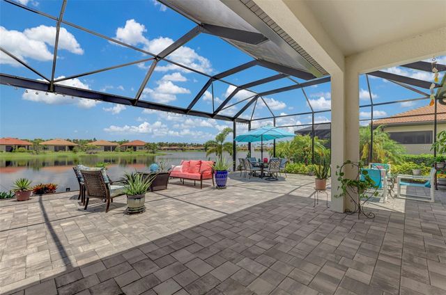 292 VILLORESI BOULEVARD, North Venice, FL 34275