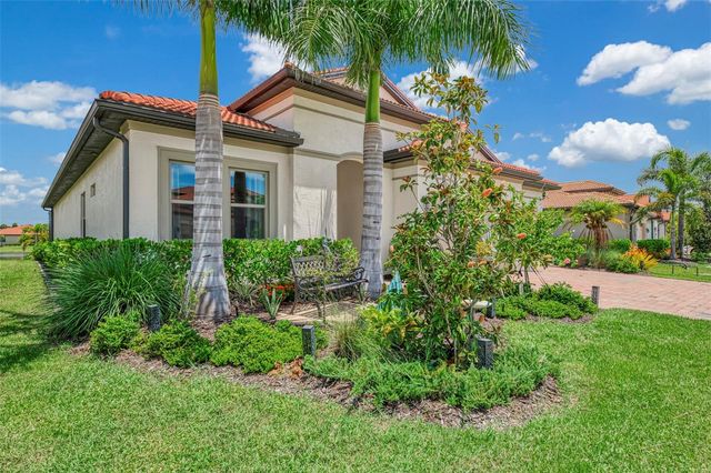 292 VILLORESI BOULEVARD, North Venice, FL 34275