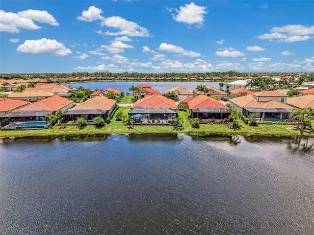 292 VILLORESI BOULEVARD, North Venice, FL 34275