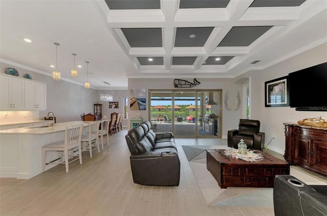 292 VILLORESI BOULEVARD, North Venice, FL 34275