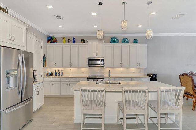 292 VILLORESI BOULEVARD, North Venice, FL 34275