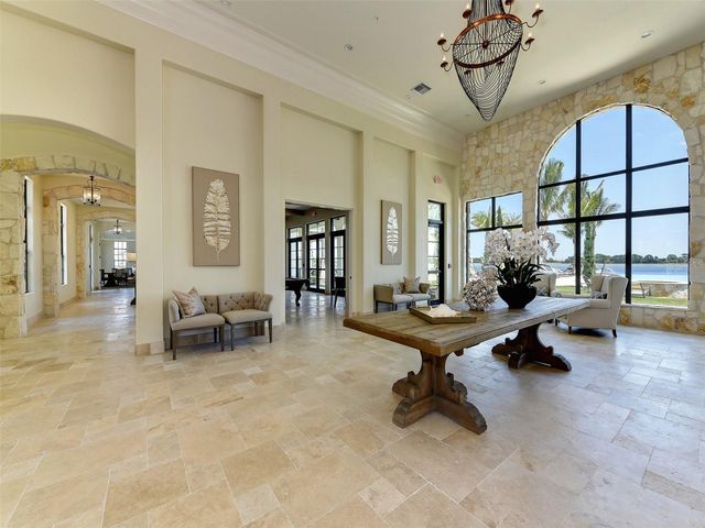 292 VILLORESI BOULEVARD, North Venice, FL 34275