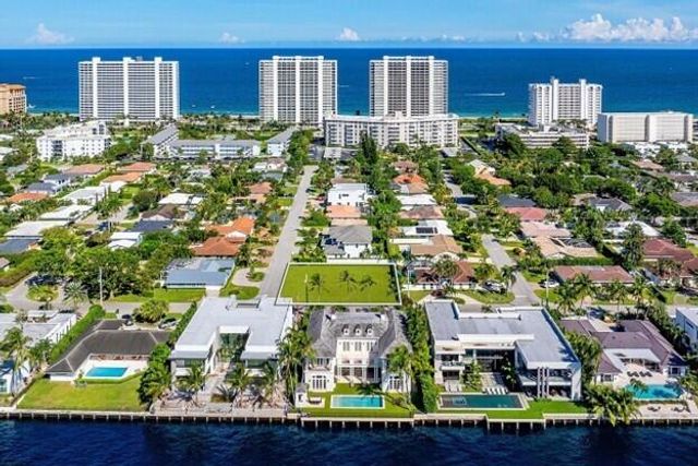 700 Malaga Drive, Boca Raton, FL 33432