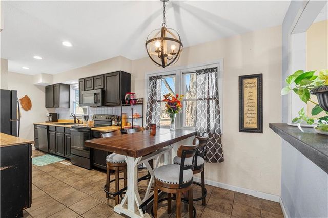 18958 S 1491 Road, Nevada, MO 64772