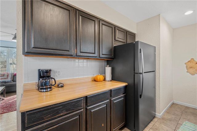 18958 S 1491 Road, Nevada, MO 64772