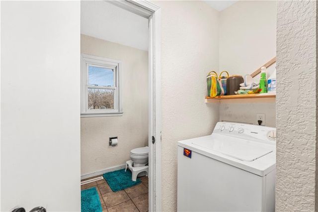 18958 S 1491 Road, Nevada, MO 64772