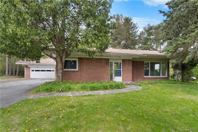 4155 Makyes Road, Onondaga, NY 13215