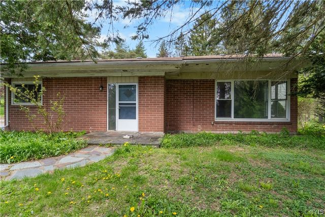 4155 Makyes Road, Onondaga, NY 13215