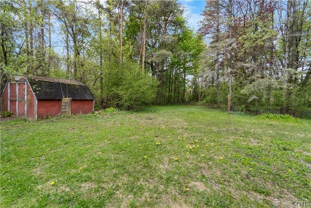 4155 Makyes Road, Onondaga, NY 13215
