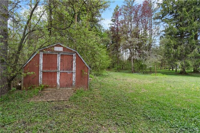 4155 Makyes Road, Onondaga, NY 13215