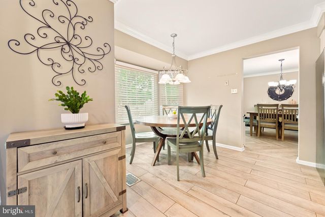 1389 FOUNTAIN RD, Newtown, PA 18940