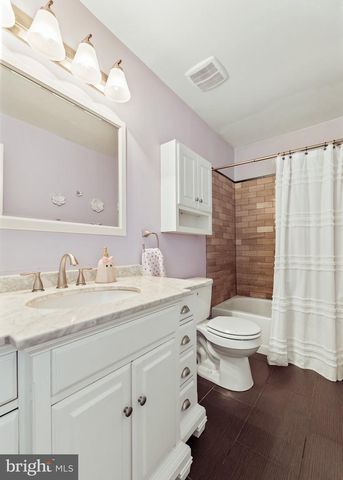 1389 FOUNTAIN RD, Newtown, PA 18940