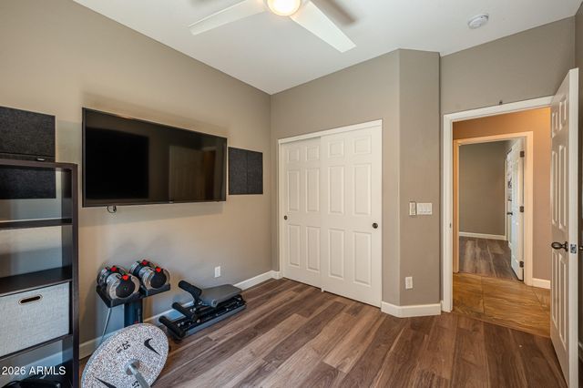 1527 E GARY Way, Phoenix, AZ 85042