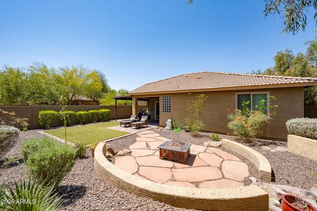 1527 E GARY Way, Phoenix, AZ 85042