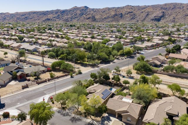 1527 E GARY Way, Phoenix, AZ 85042