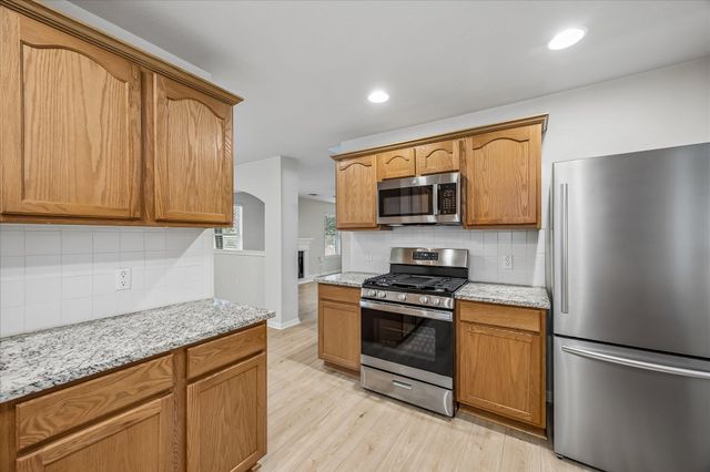 704 Fort Clark CV, Austin, TX 78745