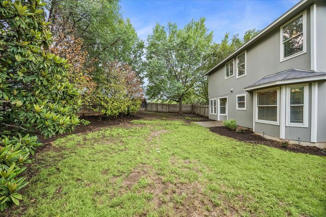704 Fort Clark CV, Austin, TX 78745