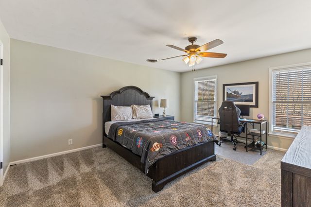 107 Nathan Forest Dr, Hendersonville, TN 37075