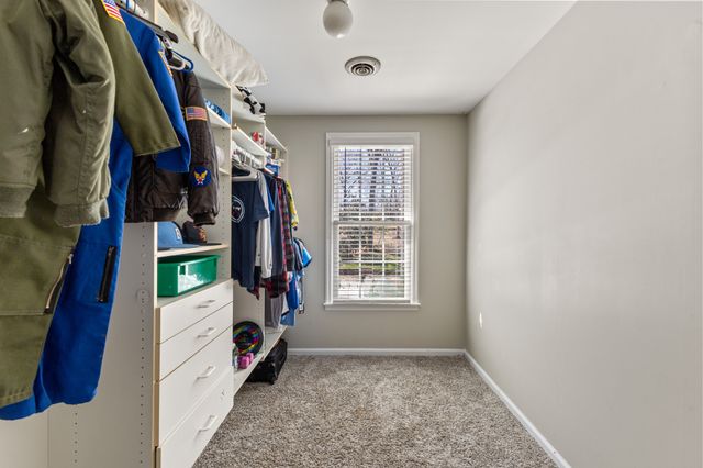 107 Nathan Forest Dr, Hendersonville, TN 37075